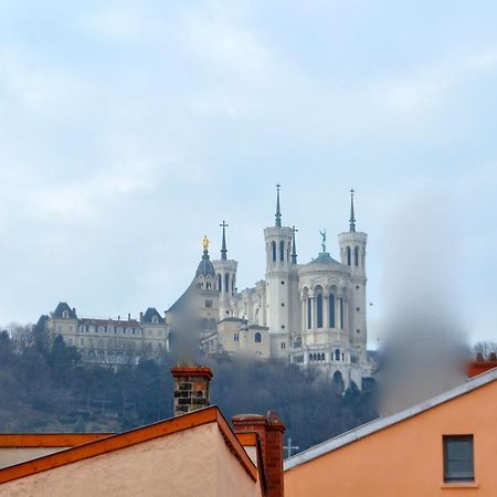 Le Secret Des Templiers Apartment Lyon Exterior photo